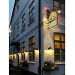 Schwanen Herz Comfortable Nyaraló